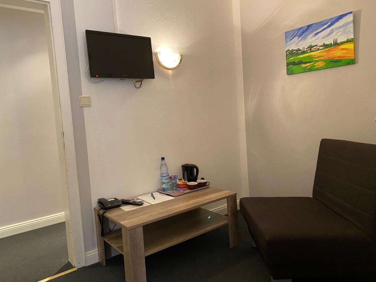 Gasthof Zum Dorfkrug Molbergen Esterno foto